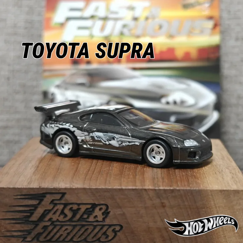 Image of Hot Wheels Fast & Furious Silber Jubiläumsausgabe Toyota Supra / 1970 Dodge Charger 1/64 Druckguss-Automodell Sammlerstück Geschenk 2026