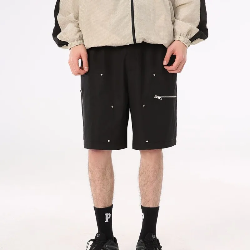 

Summer Stylish Shorts Men American-style Patchwork Zipper Casual Cargo Pants High Street Loose Straight Rivet Knee-length Shorts