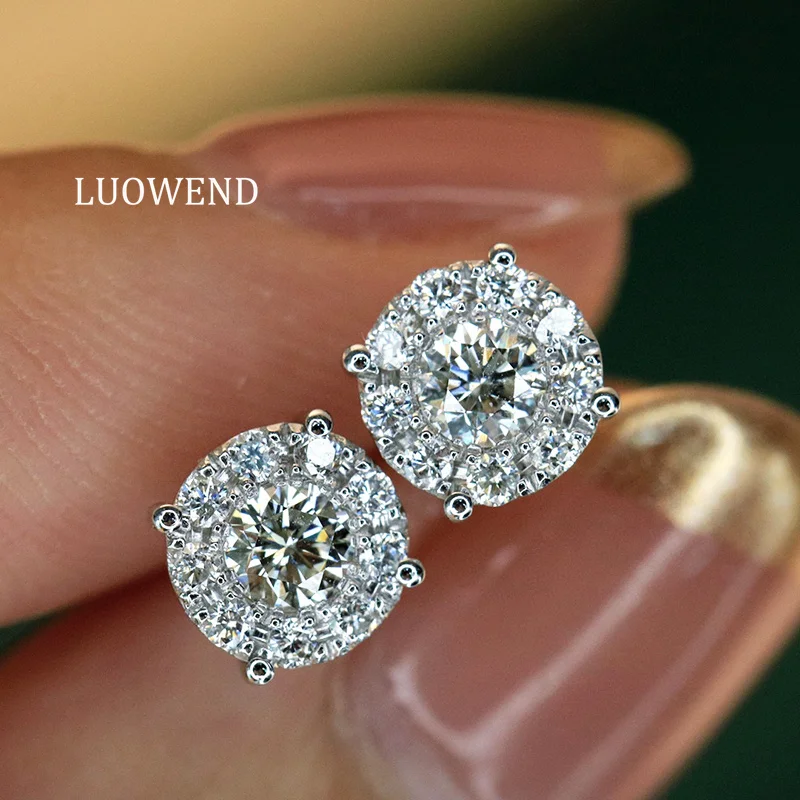 

LUOWEND 100% 18K White Gold Earrings Classic Round Shape Real Natural Diamond Stud Earrings for Women High Wedding Jewelry