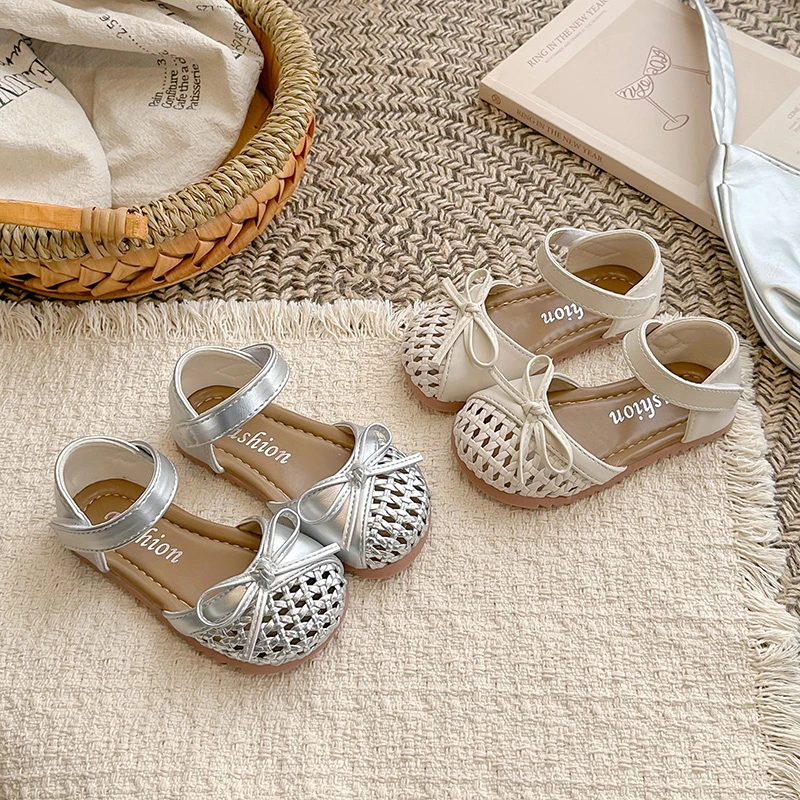 Girls Sandals with Simple Bows Kids Princess Shoes Weave Soft Sole 2026 Summer New Children Fashion Sandals Versatile Sweet