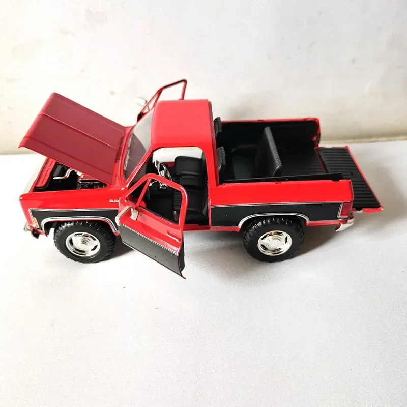 Diecast Legering 1:24 Schaal 1980 Blazer Blazer Suv Off-Road Pick-Up Truck Auto \'S Model Volwassen Klassieke Collectie Geschenken Souvenir