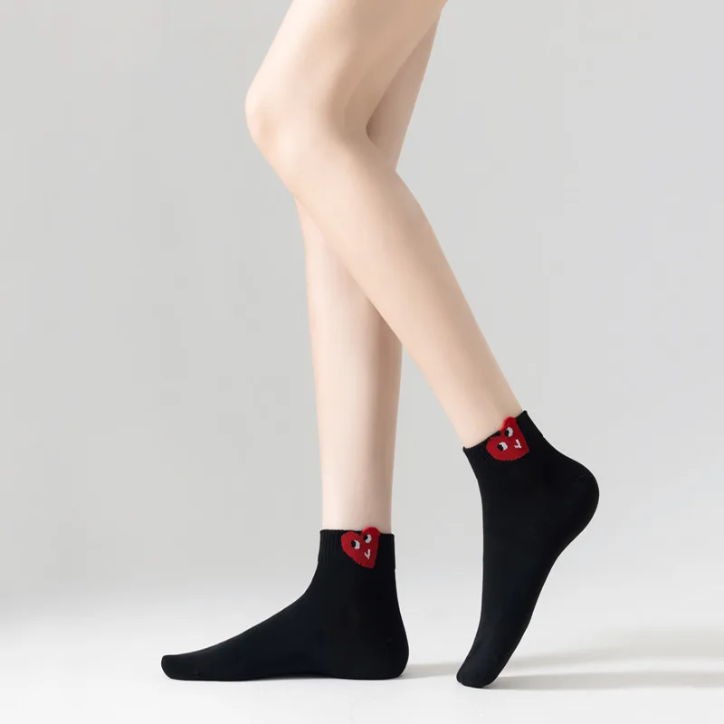 Women's Ins Style Heart Embroidered Cotton Ankle Socks Four season Versatile Style Low cut No show Black and White Stripes
