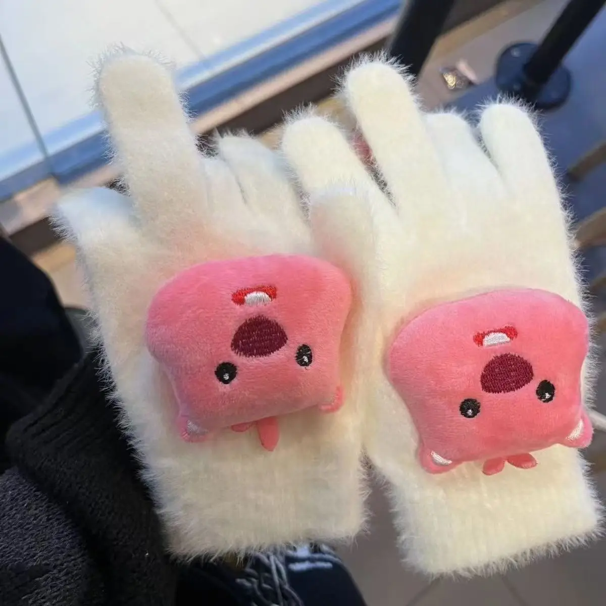 MINISO Loopy Quirky plush gloves winter female cute five fingers students cycling thickened warm knitted woolen gloves