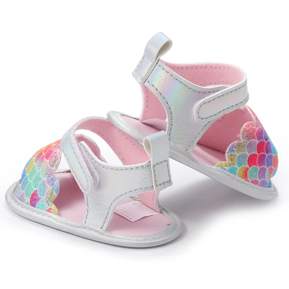 Estate neonate principessa sirena squame colorate primi camminatori scarpe sandali con suola morbida scarpe scarpe da spiaggia rosa pantofole per