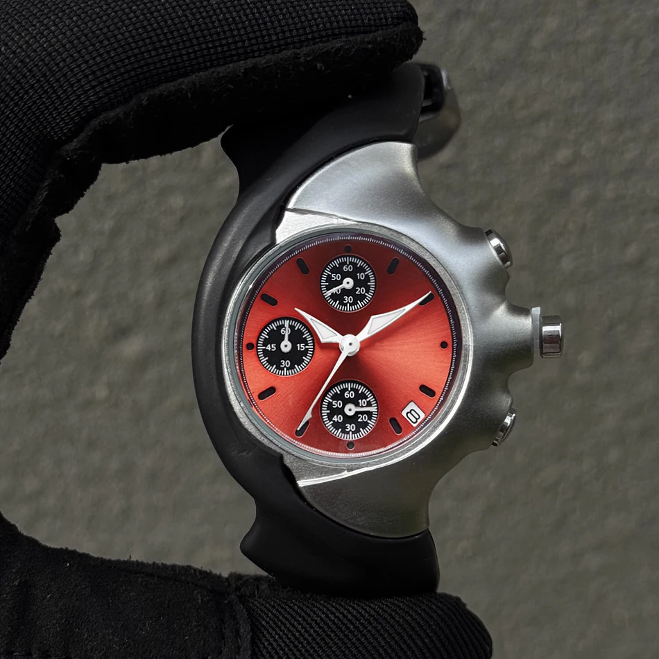 Orologio da ragazzo y2k dalla forma speciale Orologio da polso al quarzo da uomo alla moda con tre occhi europei e americani per ragazzi, regalo di nicchia