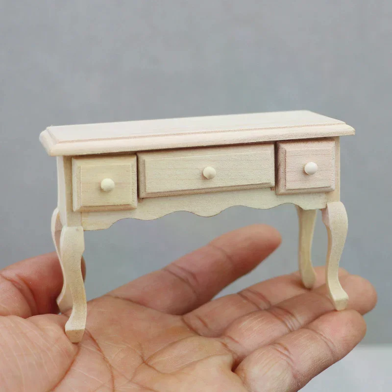 Tavolo in Miniatura 1:12 per C - Office Furniture Design recensione e prezzo