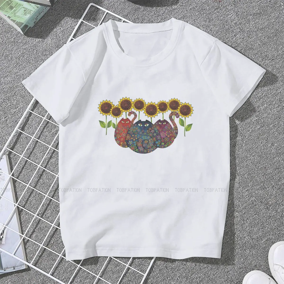 MEOW Cute and Beatiful TShirt for Woman Girl Cats With Sunflowers  Soft Casual T Shirt High Quality New Design 4XL 5XL