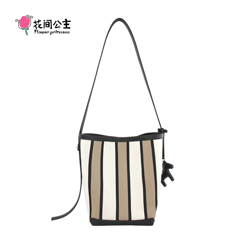 Flower Princess Journey Women\'s Bag 2023 Trend Commuting Fashion Knitted Bucket Tote Female New in Crossbody Bags for Women