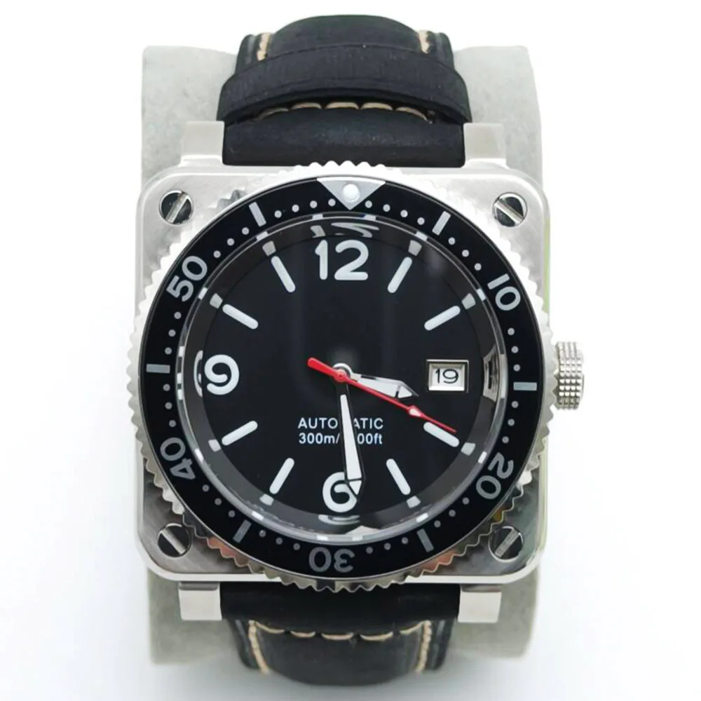 

2025 Square 42mm Watches For Mens High Quality Square NH35 Automatic Watch Luminous Dial Sapphire Leather Straps