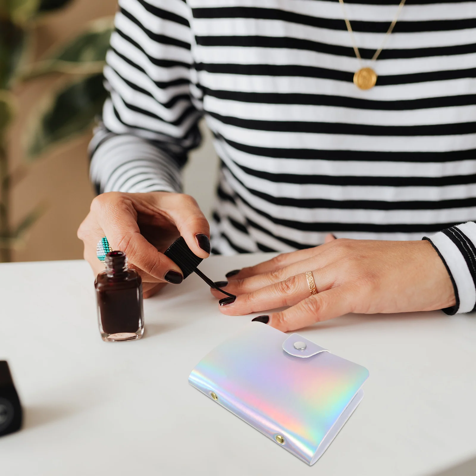 

20 Sheets 65x125cm Nail Printing Template Case Stylish Buckle Closure Stamping Plate Bag for Nail Art Lovers Organization