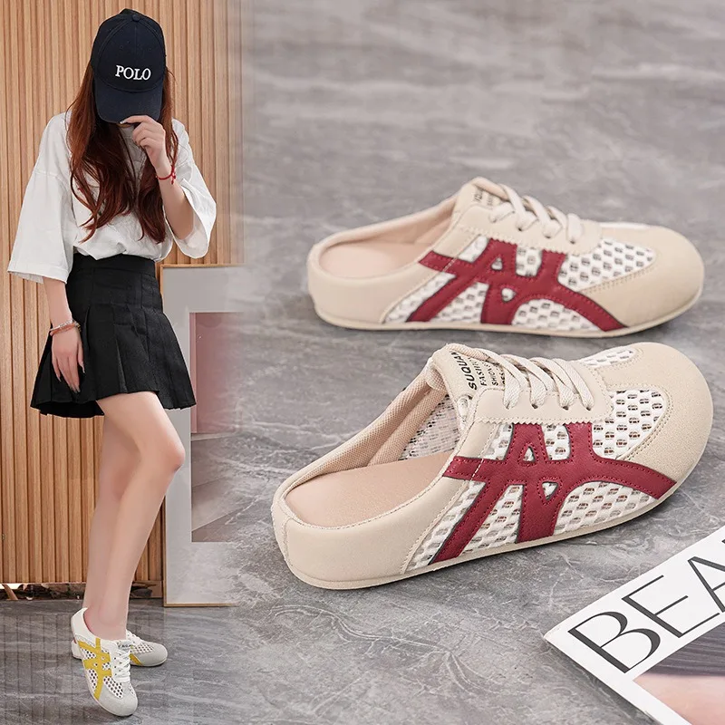 2026 Summer New Slippers Womens Retro Breathable Flat-Soled Shoes Casual Outdoor Slip-On Shoes Soft Slippers Discounted Sandals