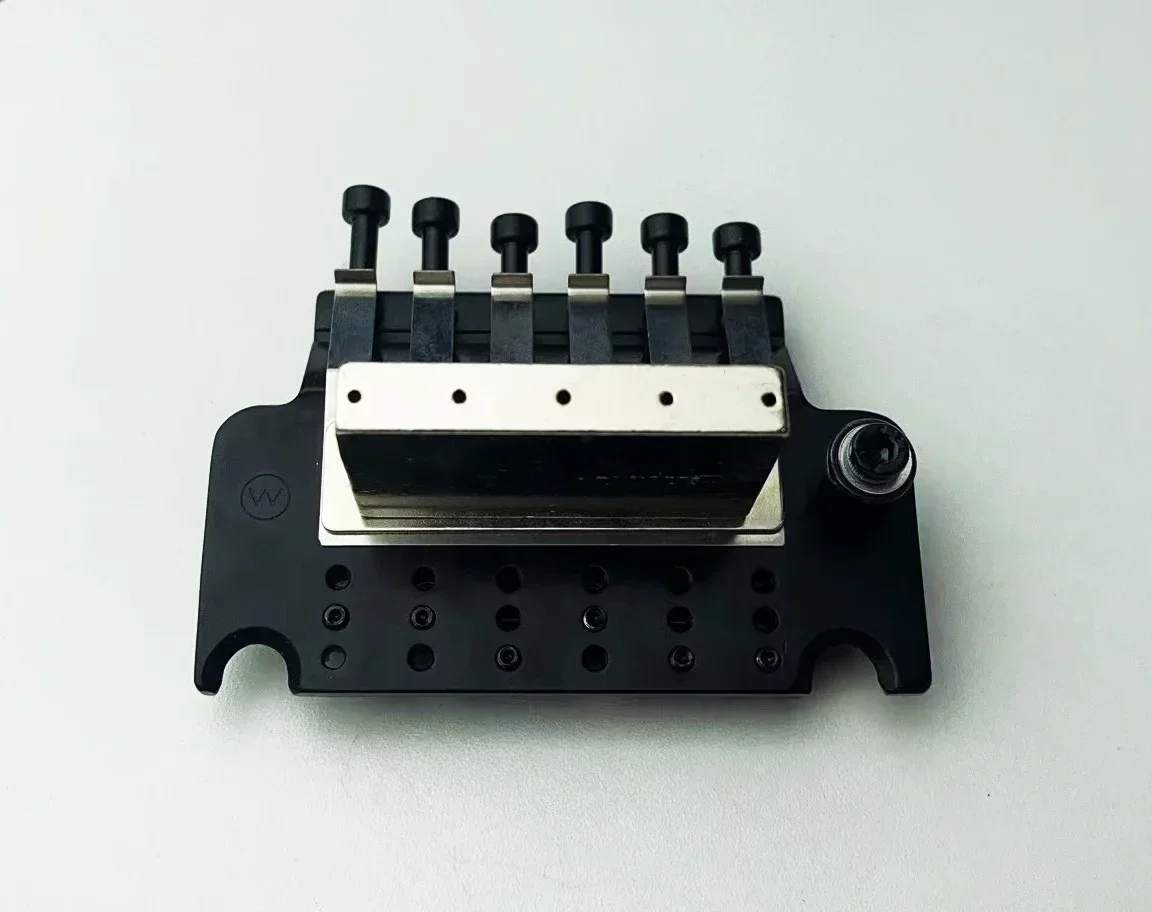 

Yue Yun Music Store--Discount Hot Sale--Original Black Special Tremolo Guitar Bridge System with 42MM/43MM Locking Nut