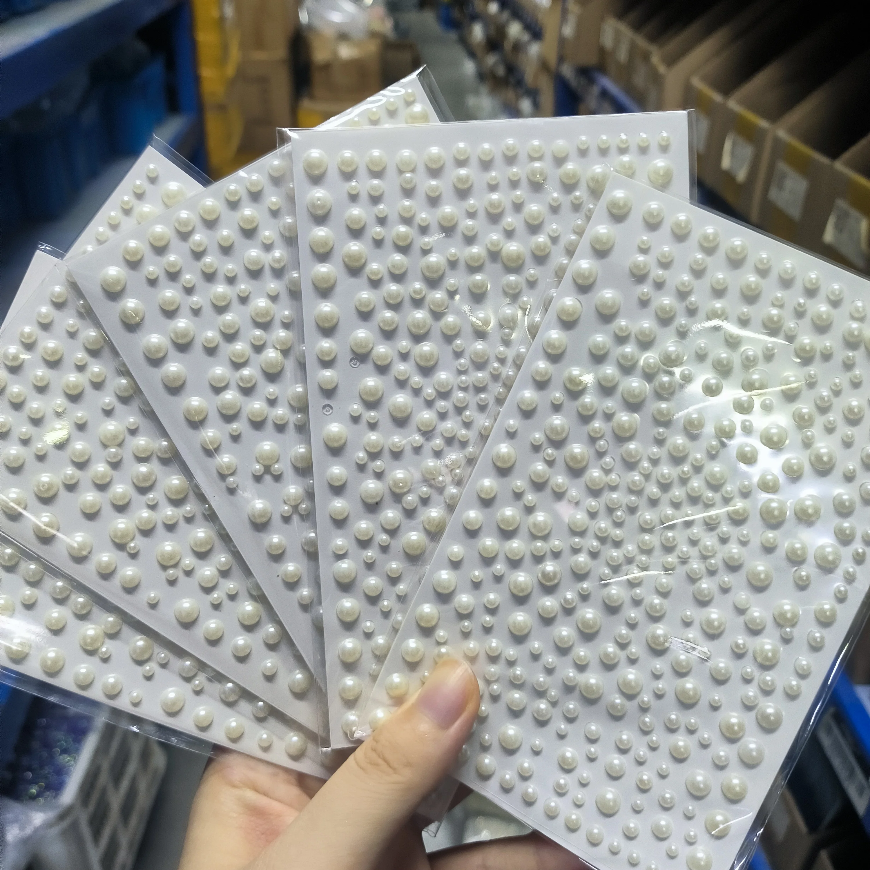 1Sheet 3D Pearl Face Tattoos Stickers Half Round Imitation Pearls Rhinestones Tattoo for Festival Party Eye/Body Makeup Decor &*