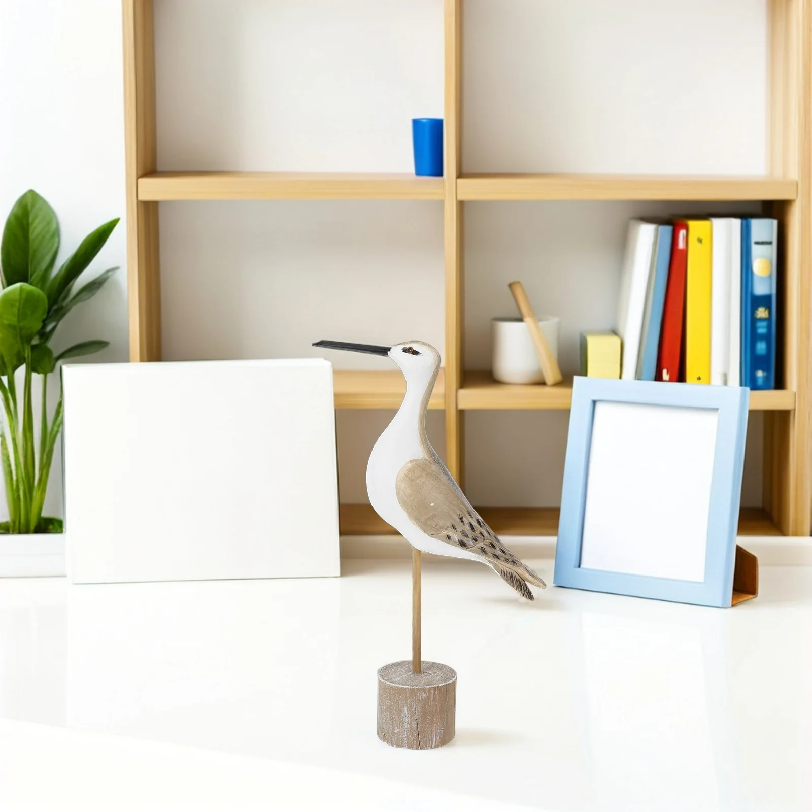 

Wooden Seagull Decoration Mediterranean Style Long-Tailed Coastal Bird Sculpture for Beach Home Tabletop Garden Indoor Display