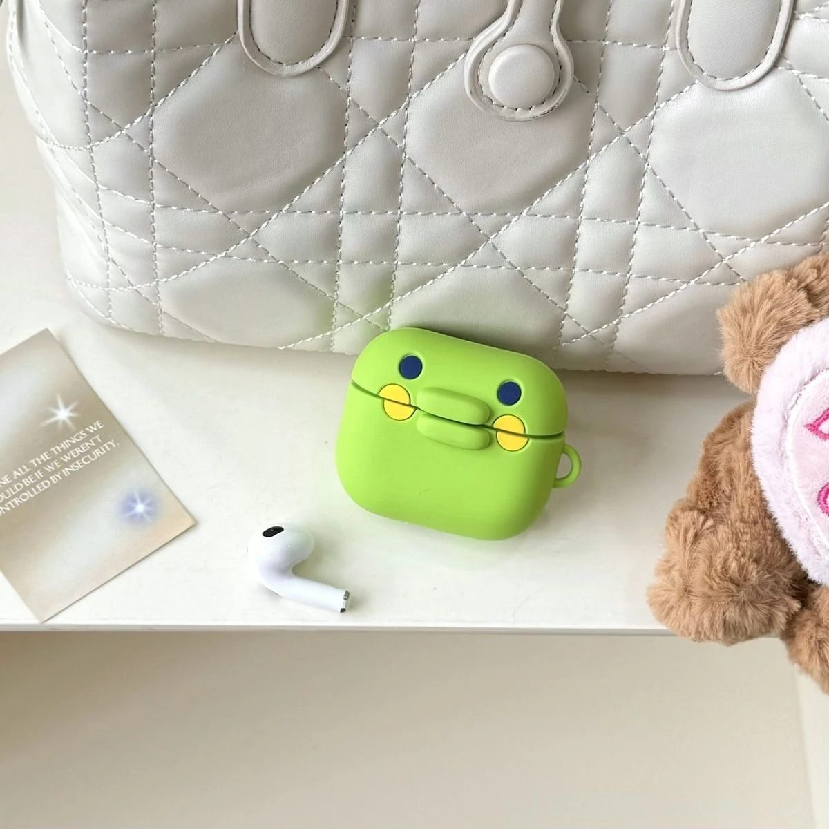 3D Niedliche Lustige Großmaul-Muster Kopfhörerhülle für AirPods Pro 3, AirPods Pro 2, Pro3, 4, 3, 2, 1 mit Haken – Detail 4