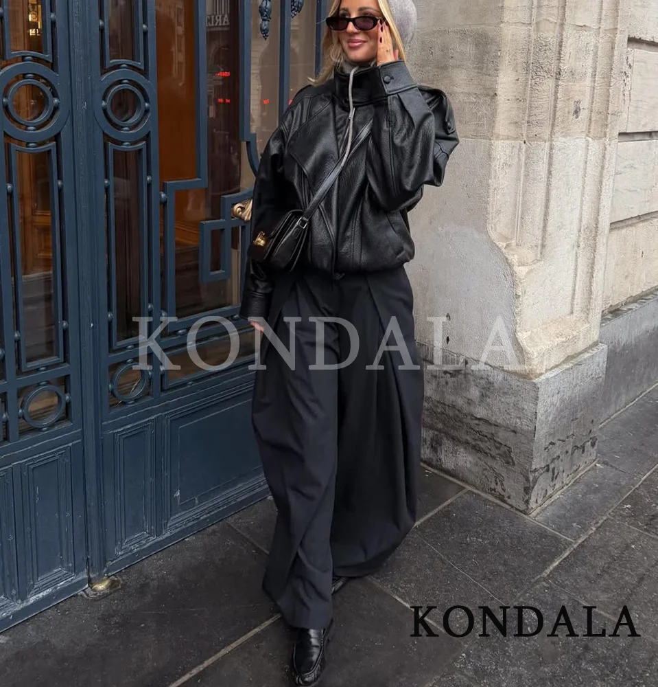 KONDALA Pendolarismo Casual Pantaloni a gamba larga Donna Elegante Chic Pantaloni a pieghe a righe 2026 Pantaloni alla moda di High Street moda primaverile