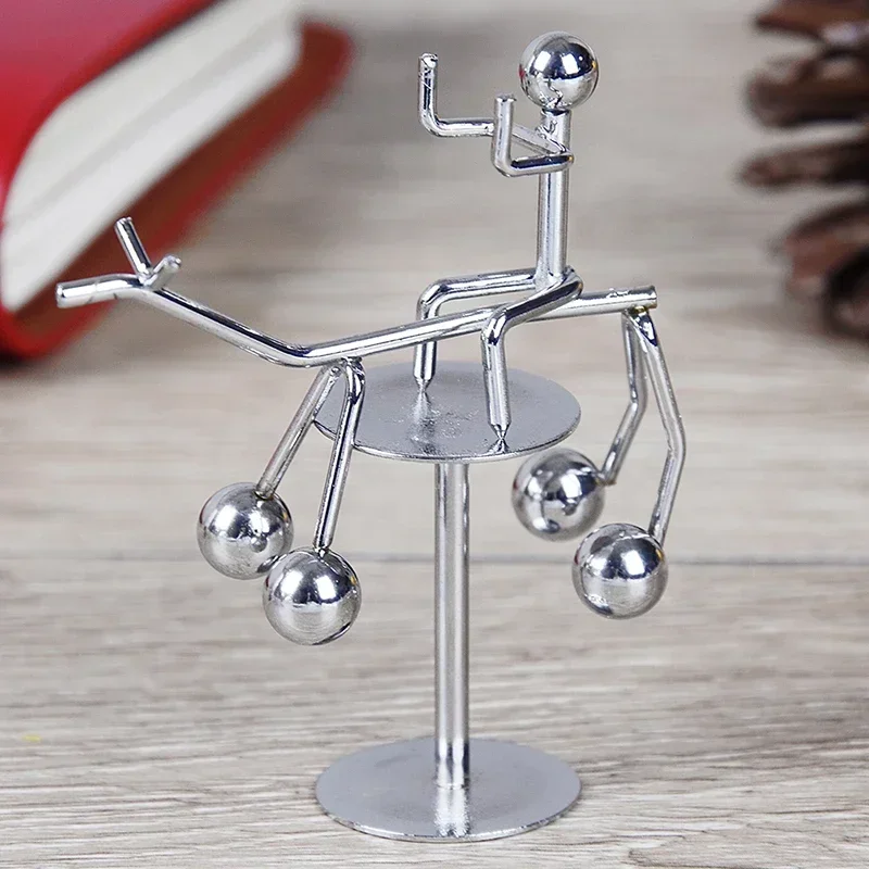 Metal Balance Ball Ornament Newton Pendulum Iron Man Cradle Creative Balance Crafts Tumbler Kids Desk Toy Home Decora Accessorie