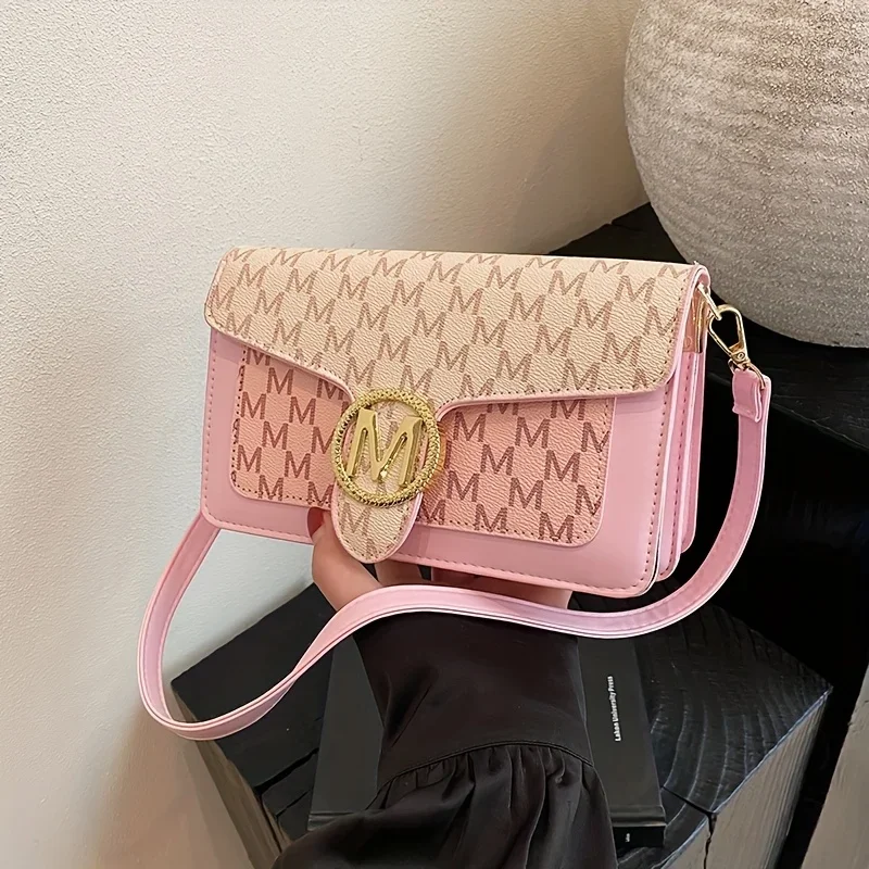 

Women's square bag, with letter patterns, shoulder strap style shoulder bag, retro style, sweet and fashionable