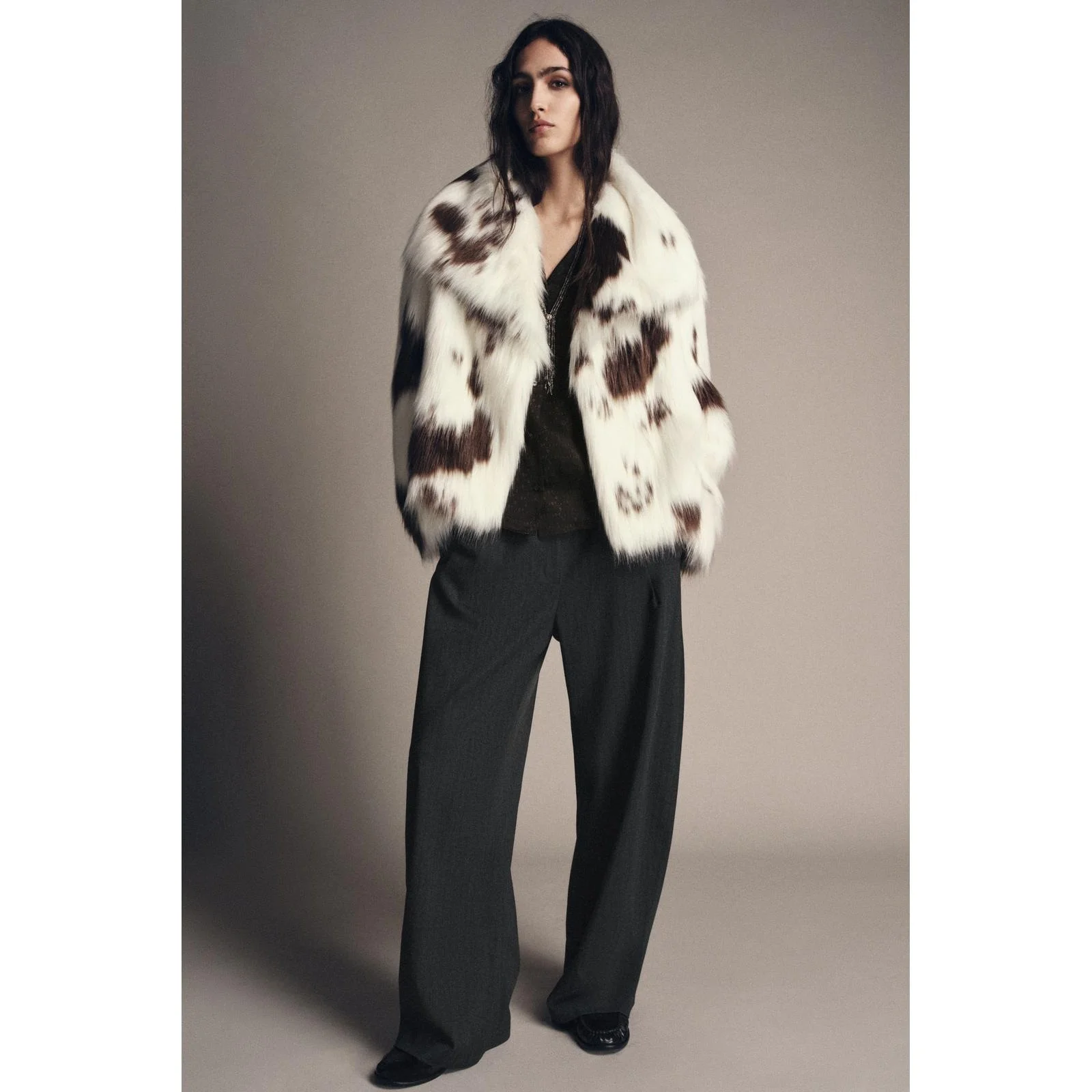 

Модная женская куртка из искусственного меха с леопардовым принтом, повседневная, с длинными рукавами, воротником-стойкой, зимняя новинка