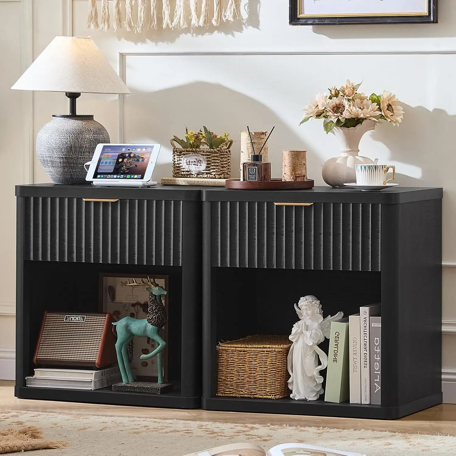 Fluted Farmhouse Nightstand Set of 2 with Charging Station, 23