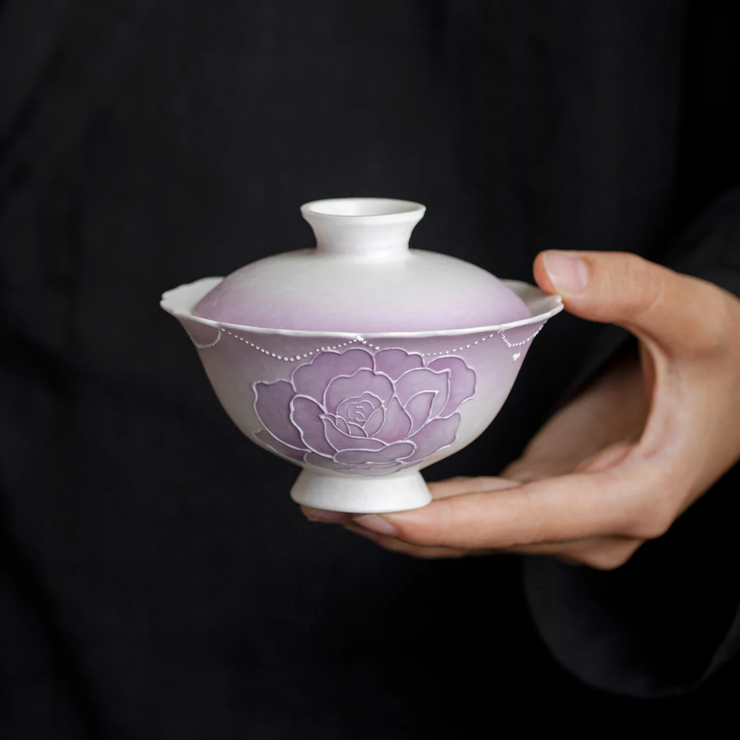 Rock Mine White Hand Painted Rose Ceramic Two Pieces Tureen Gradient Purple Color Underglaze Flower Mouth Tea Cup Kung Fu Set