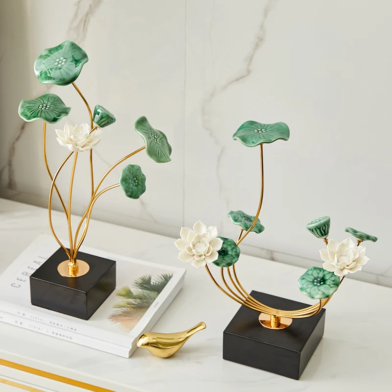 Modern Beautiful Blooming Lotus Leaf Ceramic Ornaments Metal Art Model Room Hotel Decor New House Layout Plant Figurines Gifts