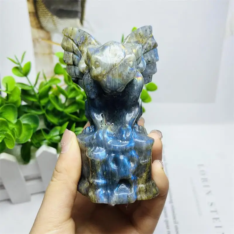 

Natural Labradorite Gargoyle Carving Crafts For Decoration And Healing Propitious Home Decoration Gift 1PCS