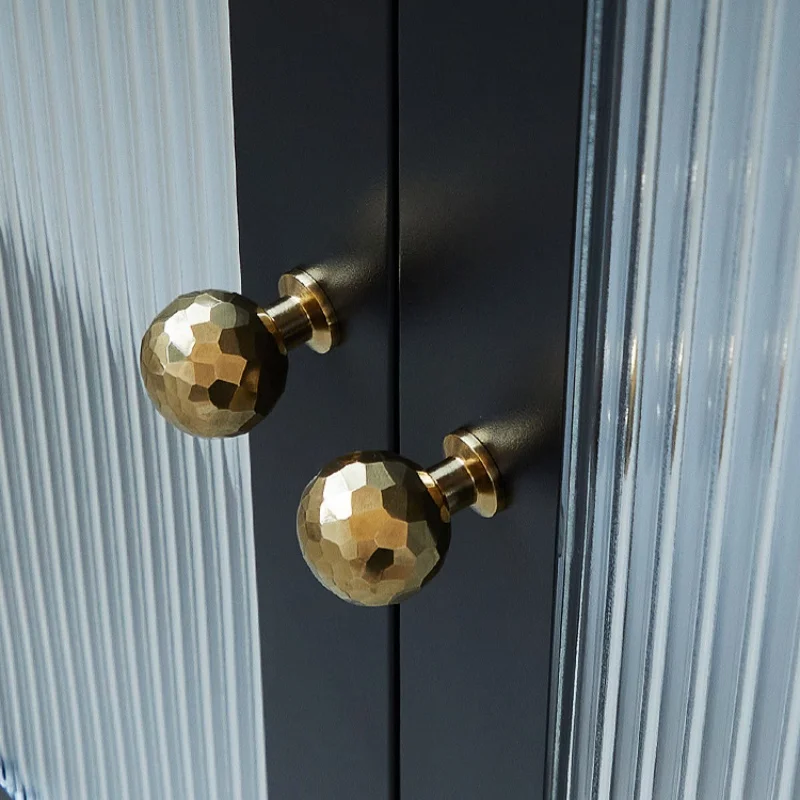 Solid Brass Ball Knobs High-end Hand-made Hammer Pattern Drawer Knobs Wardrobe Door Pulls Furniture Hardware Kitchen Accessories