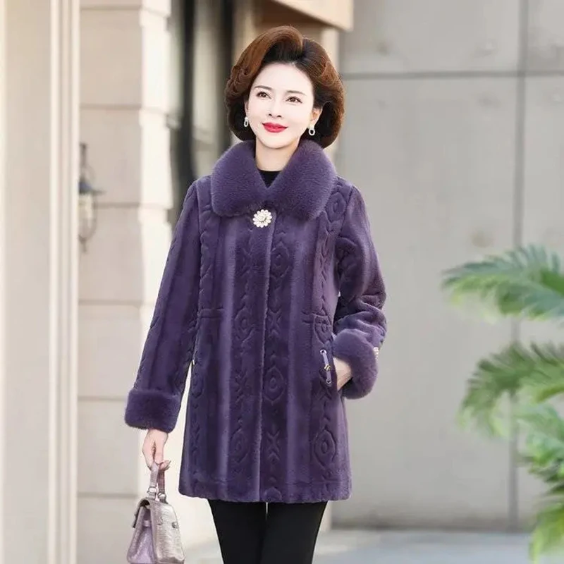 Fashion Loose Comfortablemink Velvet Coat Temperament Long Autumn Winter Middle-aged And Elderly Women Warm Woolen Coat