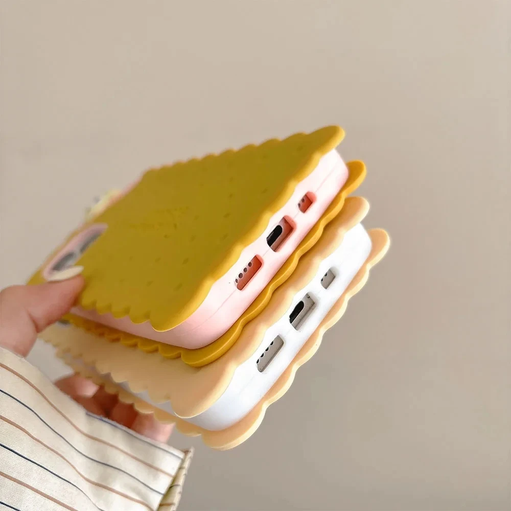 Sandwich Biscuit Rilakkuma funda de teléfono para iPhone 16 15 Pro Max 14 13 12 Pro Max 11 llavero colgante cubierta de silicona suave