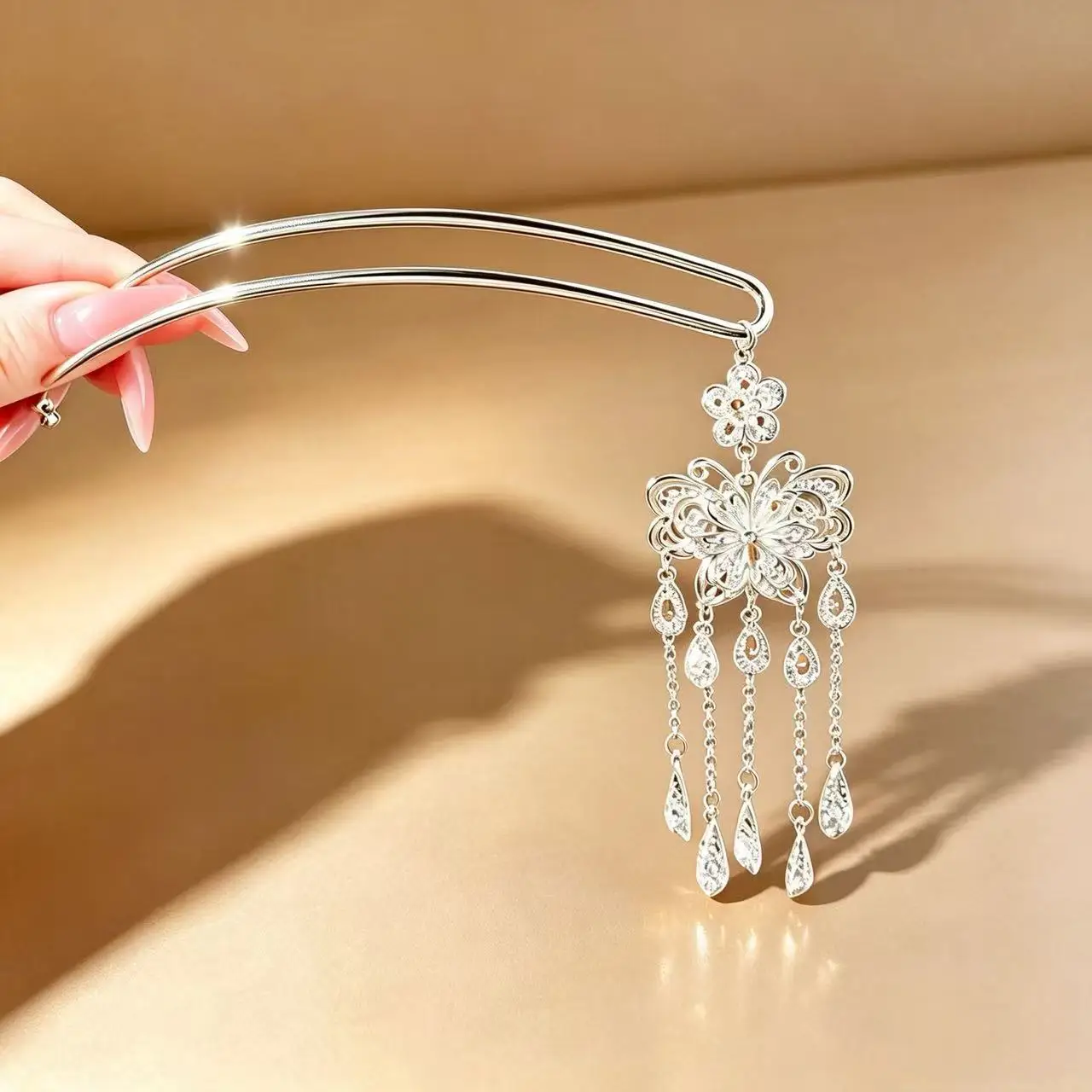 Light Luxury Jewelry Hairpin For Women Elegant Pearl Butterfly U Shaped Hair Stick Girls Trendy Headwear Hair Decor Accessories