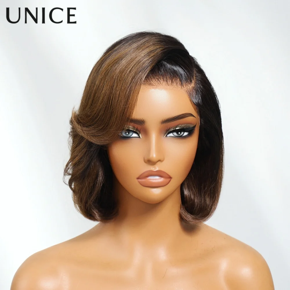 วิกผมบ๊อบสีน้ำตาลอ่อนแบบมีแสกข้าง ยี่ห้อ UNice ทำจากผมแท้ พร้อมโคนสีดำ  แบบมีเชือกผูก  ขนาด 7x5  ผ้าลูกไม้  ตัดแต่งทรงแล้ว  ฟอกสีแล้ว  ไม่ต้องใช้กาว  ความหนาแน่น 150%