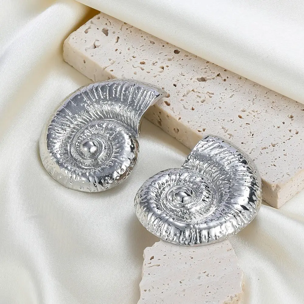 Fancy Vacation Beach Wind Conch Earrings Metal Exaggerated Stud Earring Simplicity Fashionable Ear Jewelry Female