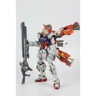 新しいダバン 8832 Mg 1/100 Mb Gat-X105 ガンバレルストライク Gat-X105+Aqm/E-X04 組み立てモデルキット アクションフィギュア ロボット プラスチックモデル