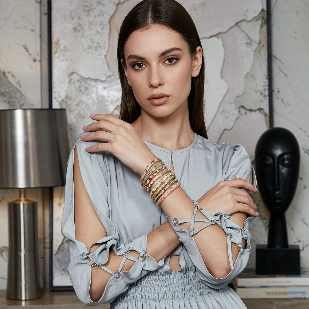 Mehrfarbige, mit tropfendem Öl bedruckte Blumen-Manschettenarmbänder für Damen und Herren, Vintage Boho Blatt Unregelmäßige Ovale Geometrische Armreifen Schmuck – Detail 7
