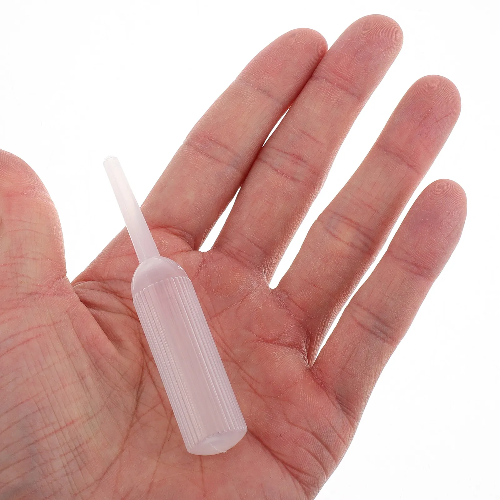 

50pcs Mini Plastic Dropper for Cosmetics Perfume Essential Oils Dispensing Pipette Medicine Sample Oil Travel Business Portable