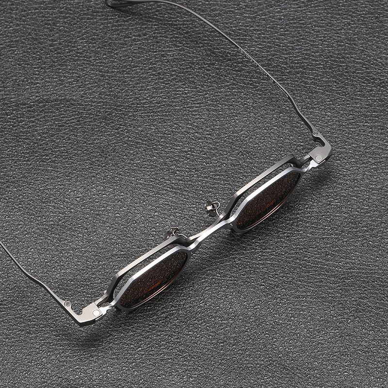 2 In 1 Magnetic Clip Vintage Pure Titanium Eyeglasses Frame Men Polarized Sunglasses Frame Women Luxury Brand Designer Eyewear