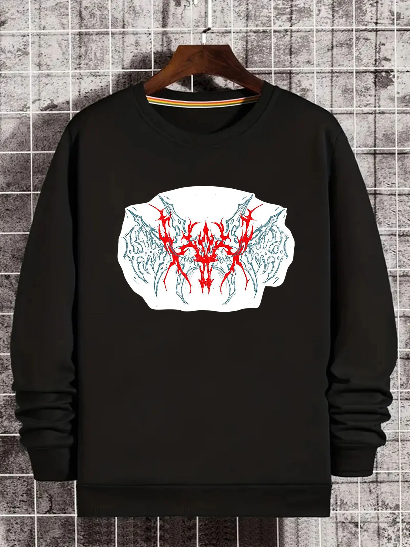 سويت شيرت رجالي كاجوال برقبة دائرية وطباعة جريئة باللون الأحمر والأسود بتصميم تجريدي مناسب بشكل منتظم ومتعدد الاستخدامات لأسلوب الشباب اليومي