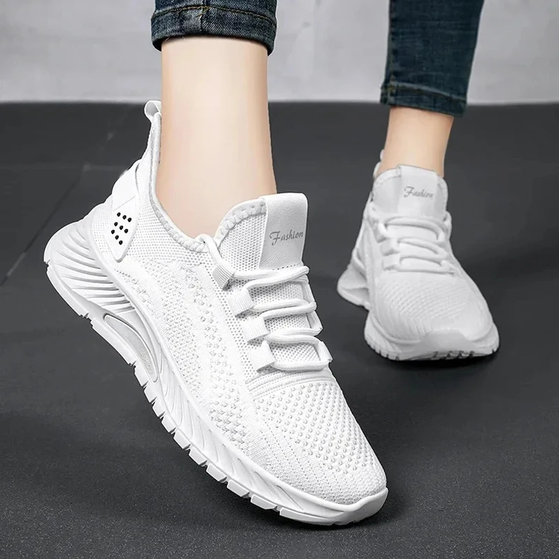 Shoes Women Lace Up Sporty Outdoor Flying Weaving Sneakers Comfort Lightweight Non Slip Athletic Shoes For Gym Work Casual Buty