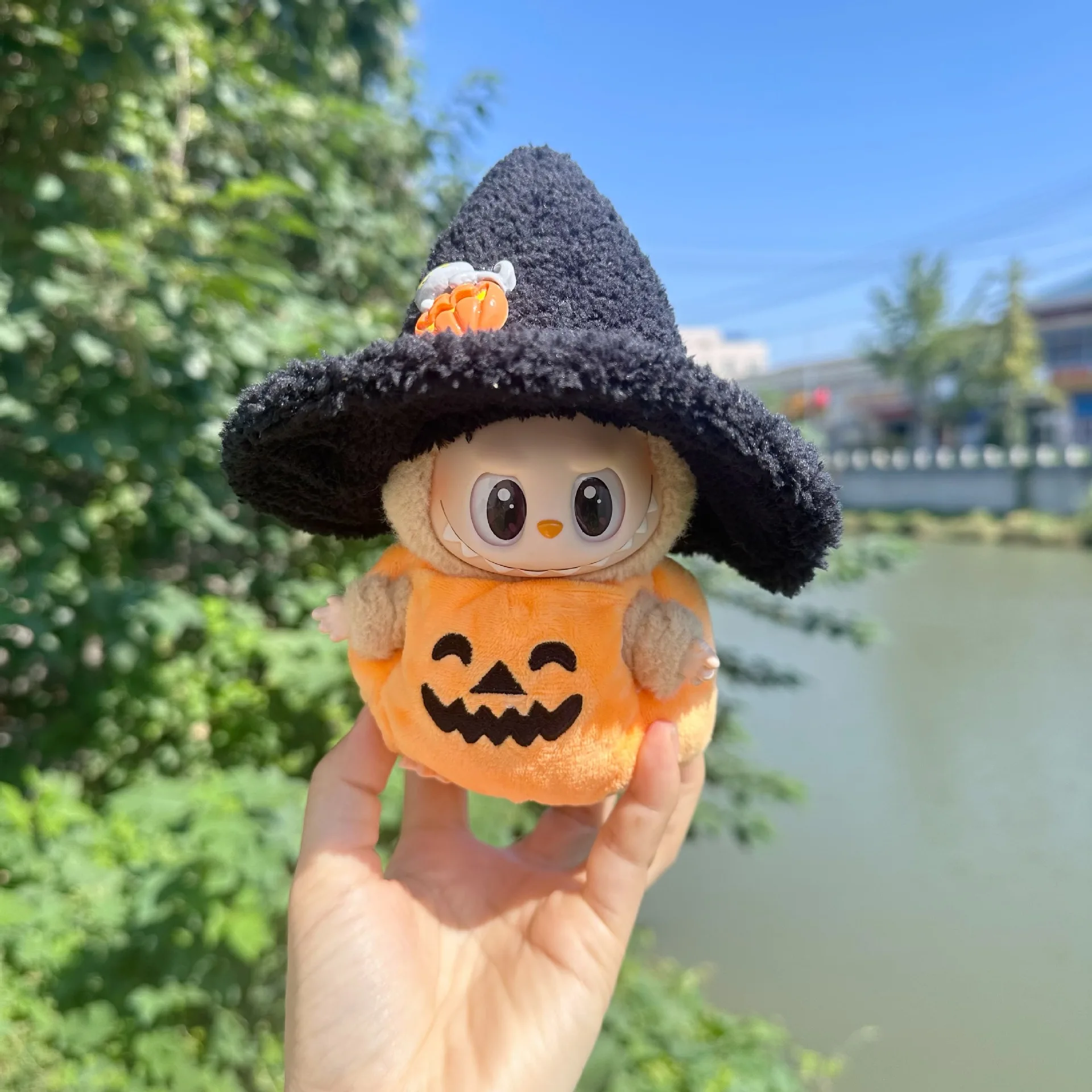 17cm Labubu Halloween Pumpkin Suit The Monster Dolls Clothes Black Hat Plush Toys Outfit Accessories Kids Gift Costume ES06E