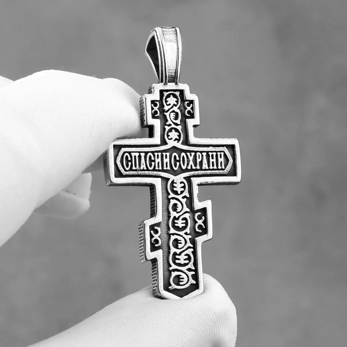 Vintage Jesus Cross Necklace Men\'s Stainless Steel Faith Christian Amulet Pendant Necklace Religious Male Jewelry Gift Wholesale