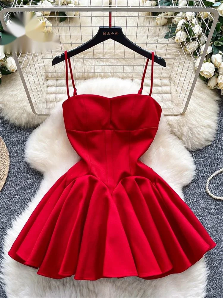 Minimalist Edgy Party Dress Female Slim Curve Zipper Design Petite Clean Girl Cocktail Attire Pleated Mini Slip Dress