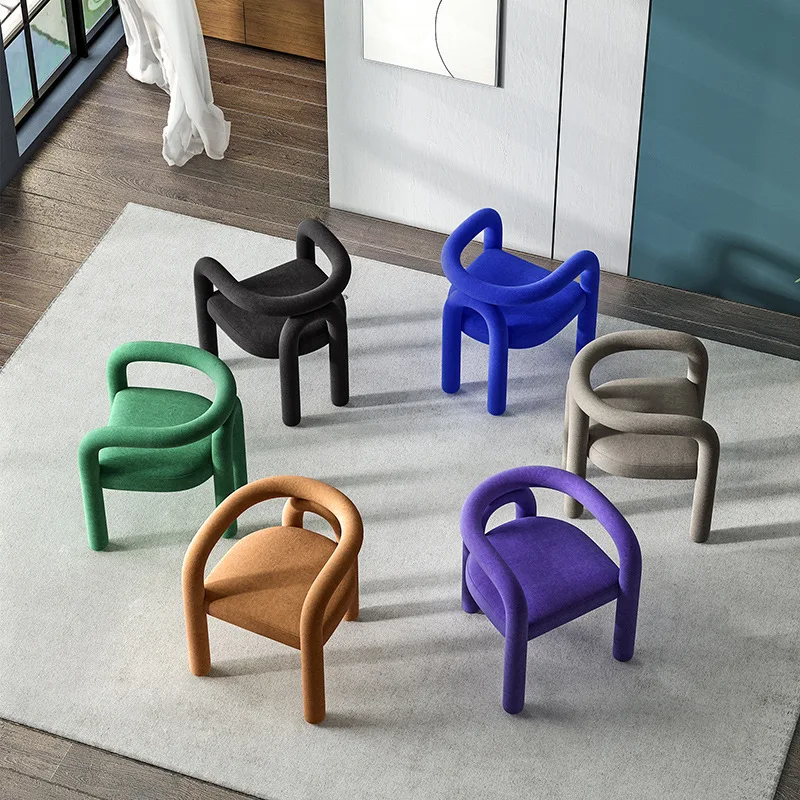 Nordic simple modern designer profiled elbow armchair living room study model room leisure chair chair chair ring chair