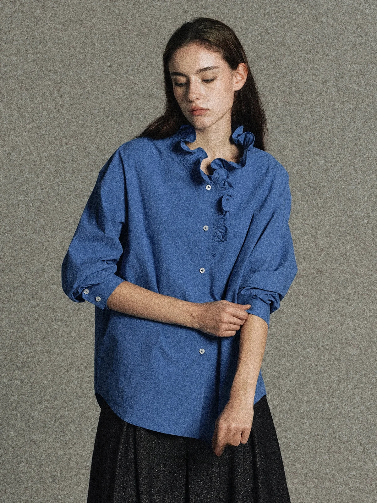 

Женская свободная дышащая хлопковая рубашка с воротником из волнистого кружева в стиле барокко, с высокой плотностью текстурированной ткани, из длинного вельветового хлопка