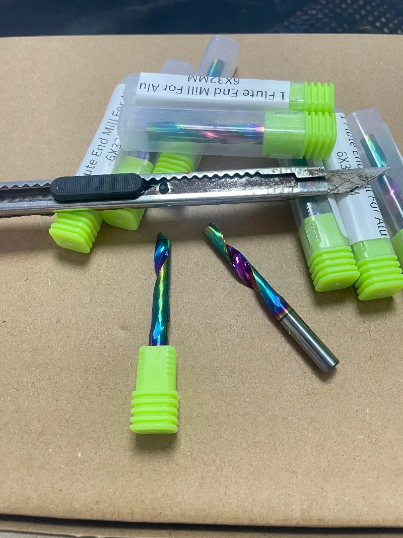 

1Pc 5A DLC Colorful Coated Single Flute Solid Carbide Cutter for Aluminum Profile Composite Engraving Tool