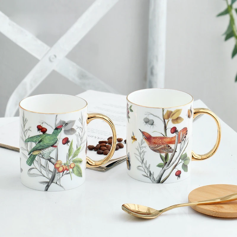 

Large Capacity Creative Bone China Coffee Mug with Lid And Spoon Breakfast Ceramic Cup for Tea Party Home Drinkware Decor