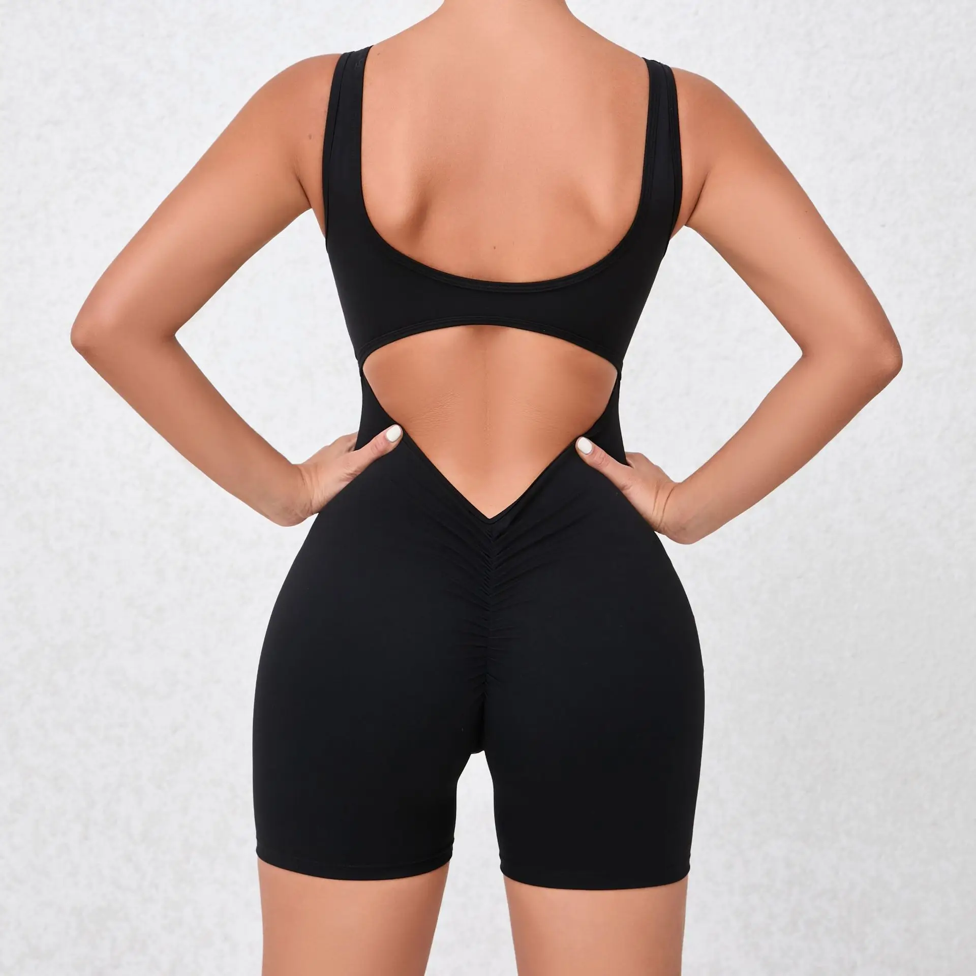 Tuta da yoga Fitness senza schienale Body aderente Tute corte Set da palestra Abbigliamento sportivo da donna One Piece Sport Pagliaccetto da yoga Abbigliamento da allenamento