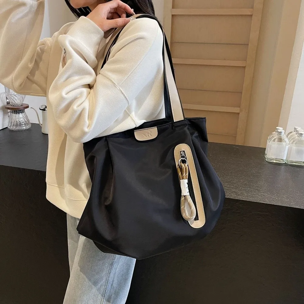 

Casual Portable Tote Bag Fashion Commute Shoulder Bag Zipper Large Capacity Pleated Handbag Students