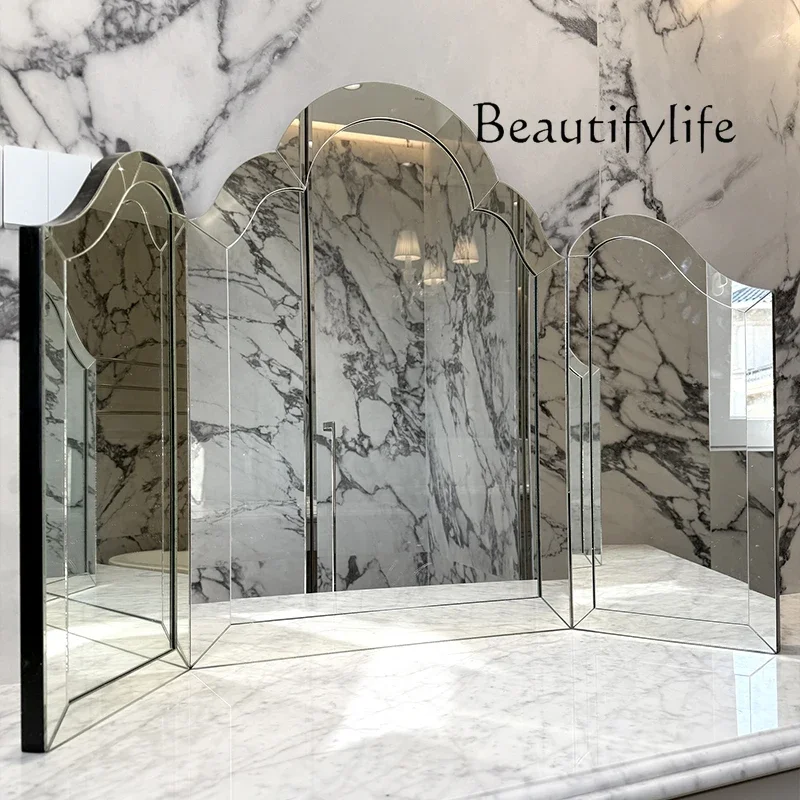 X40 Pretty Desktop Triple Folding Vanity Mirror American Retro Vanity Mirror European Bathroom Wall-mounted Mirror Vanity Table