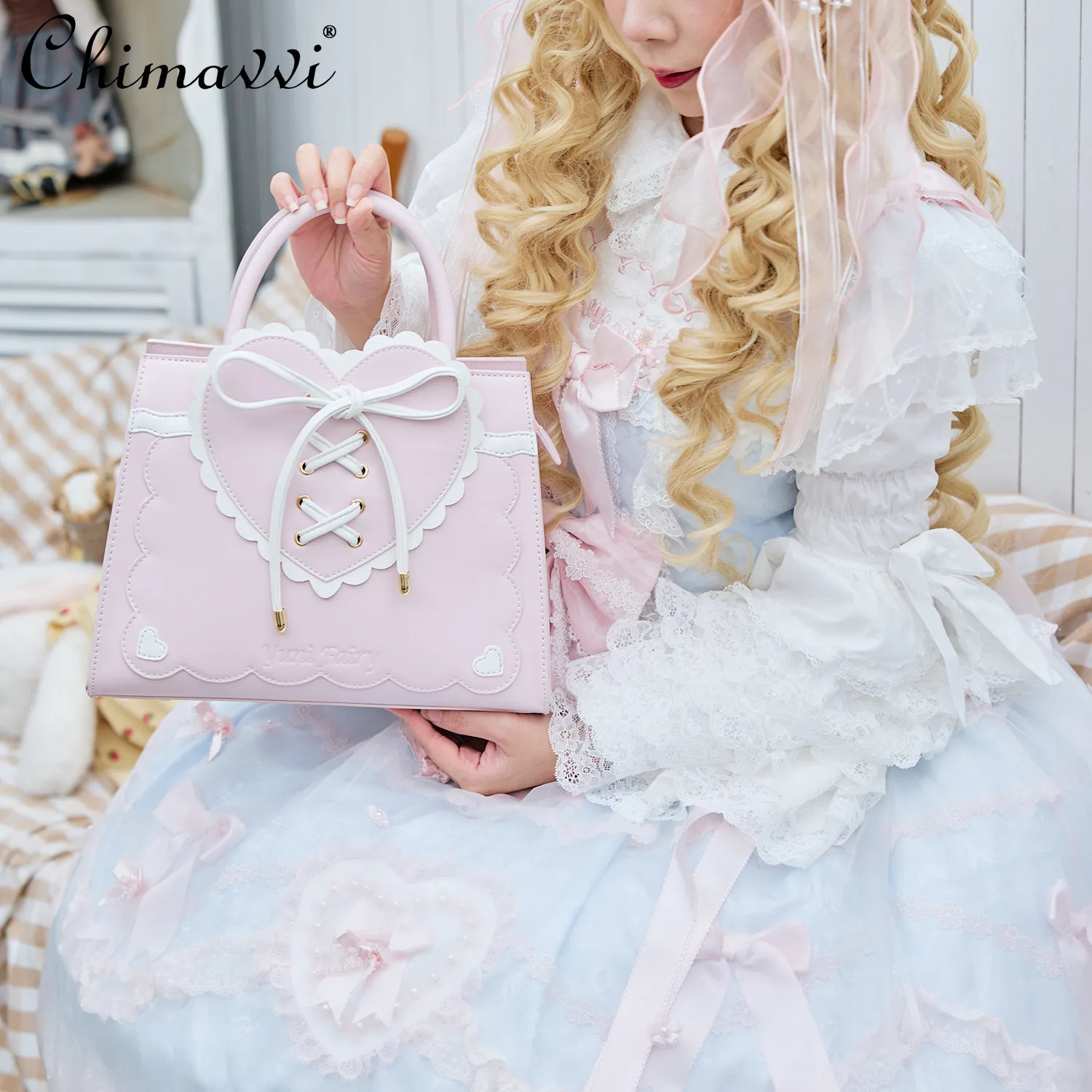 

Original Sweet Lolita Heart-shaped Shoulder Bag Vintage 2026 New Cute Princess Style Handbag for Women Cosmetic Bags